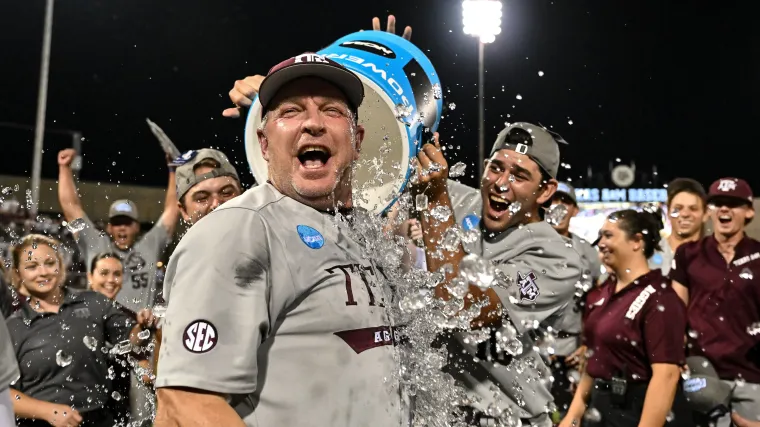 Texas vs Texas A&M baseball: Jim Schlossnagle’s homecoming goes as you’d expect