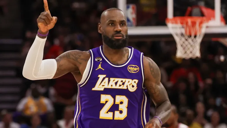 LeBron James becomes the fourth-ever player to get 12,000 assists in NBA history