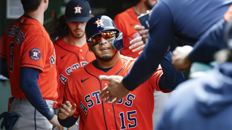 Astros GM Dana Brown contemplating trading Isaac Paredes